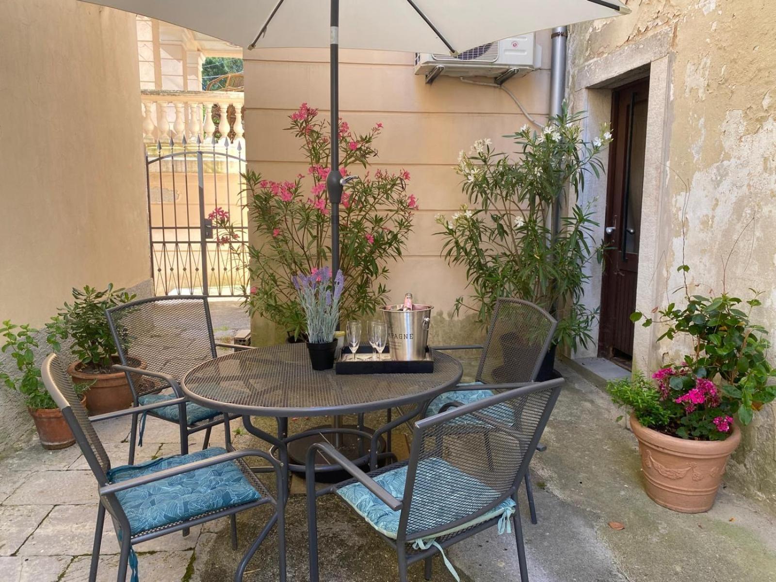 Apartment Mirna - What You See Is What You Get Opatija Extérieur photo